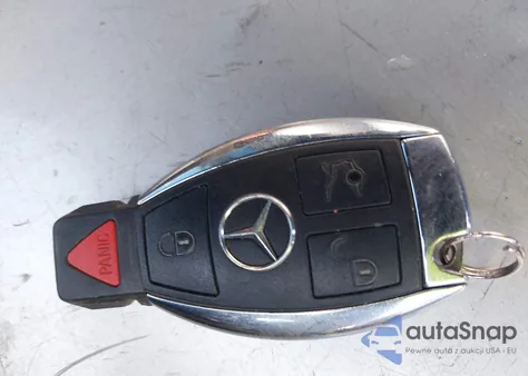 2013 Mercedes-Benz C 300 Luxury 4Matic/Sport 4Matic из США, поврежденный, VIN WDDGF8AB1DA770998